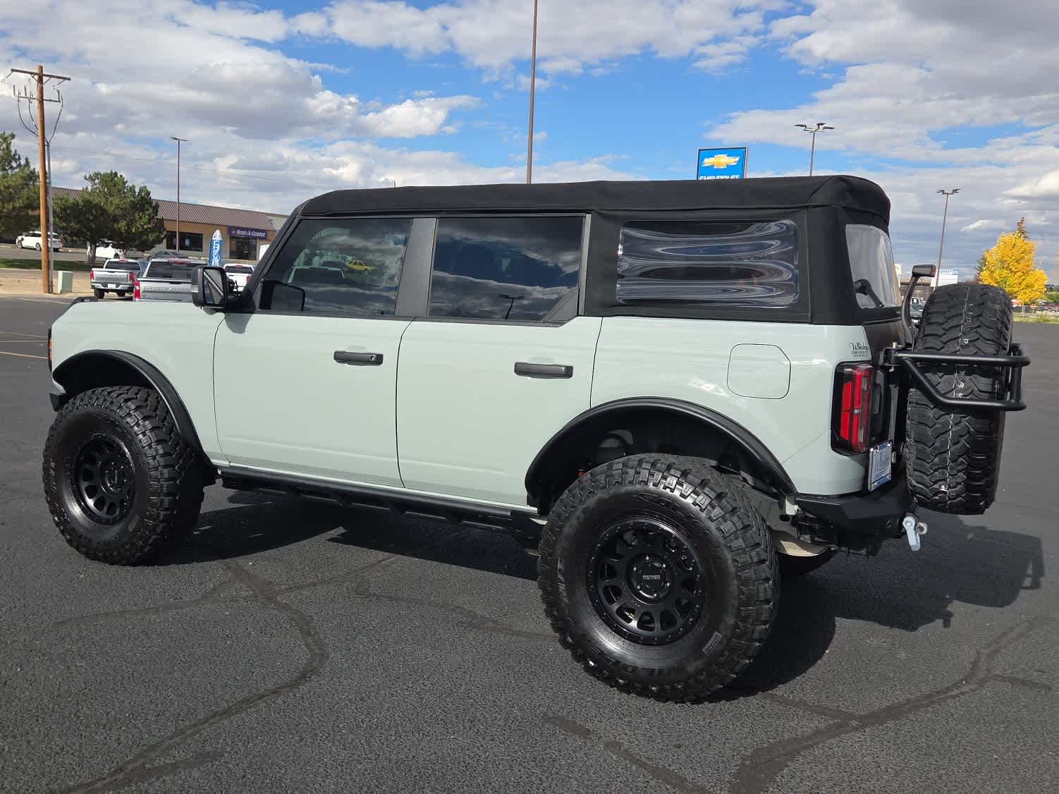 2021 Ford Bronco Base