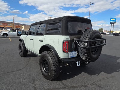 2021 Ford Bronco Base