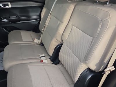 2023 Ford Explorer Base