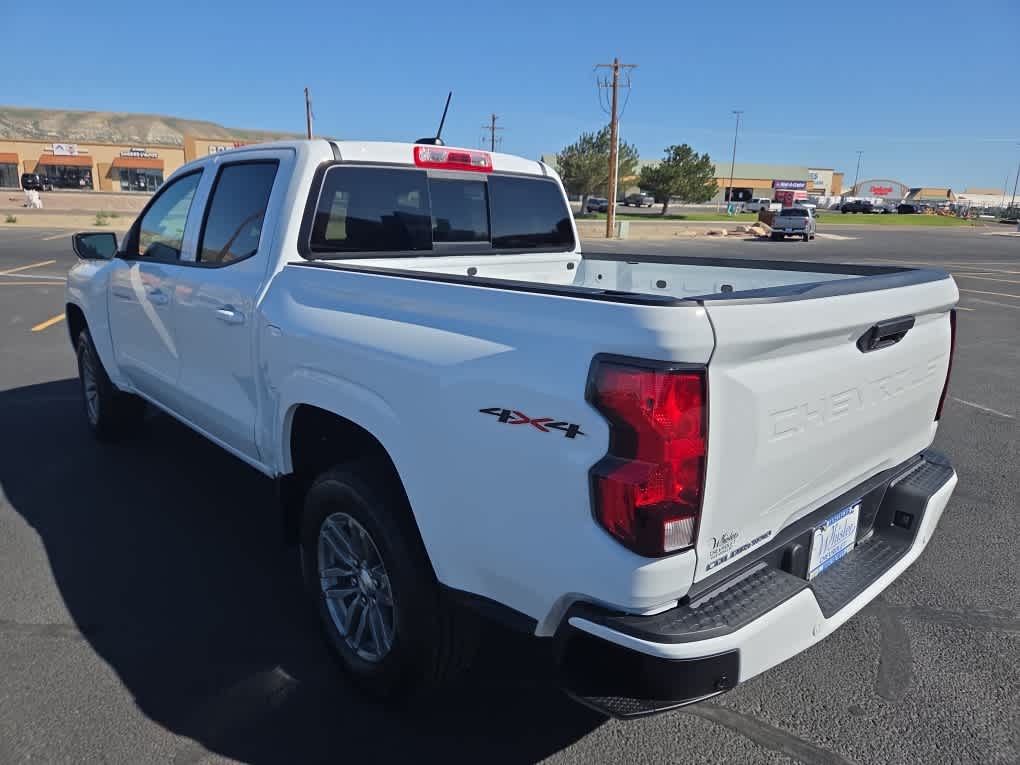 2025 Chevrolet Colorado WT/LT
