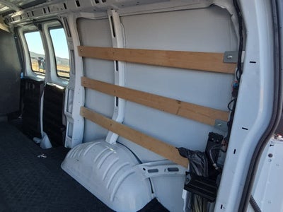 2024 Chevrolet Express Cargo 2500 WT