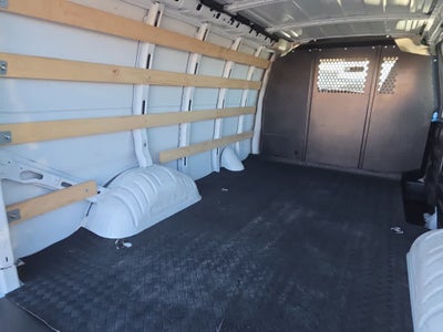 2024 Chevrolet Express Cargo 2500 WT