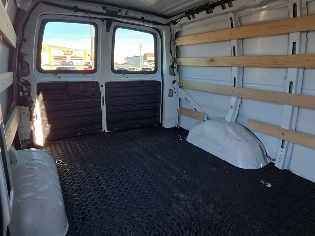 2024 Chevrolet Express Cargo 2500 WT