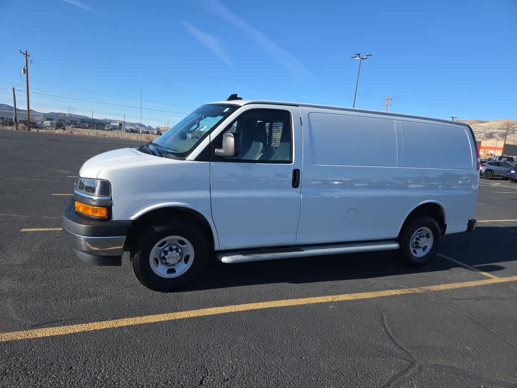 2024 Chevrolet Express Cargo 2500 WT