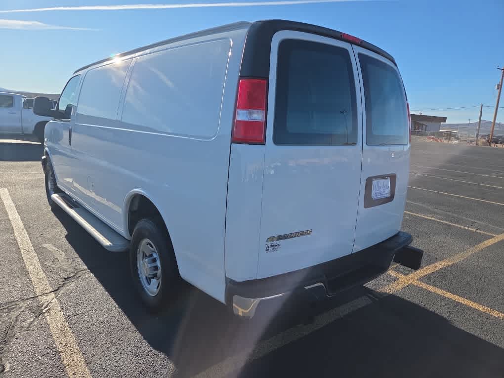 2024 Chevrolet Express Cargo 2500 WT
