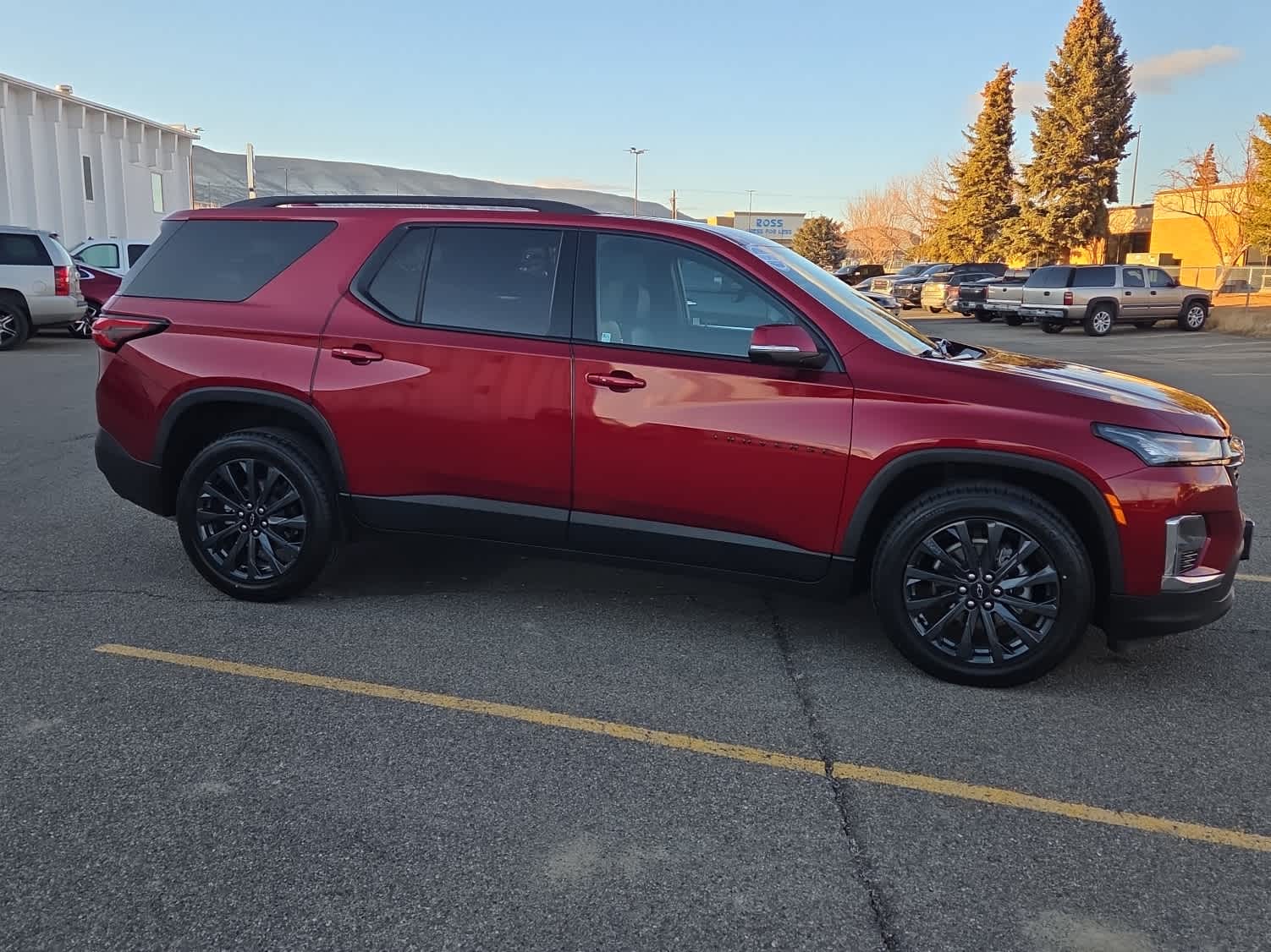 2023 Chevrolet Traverse RS