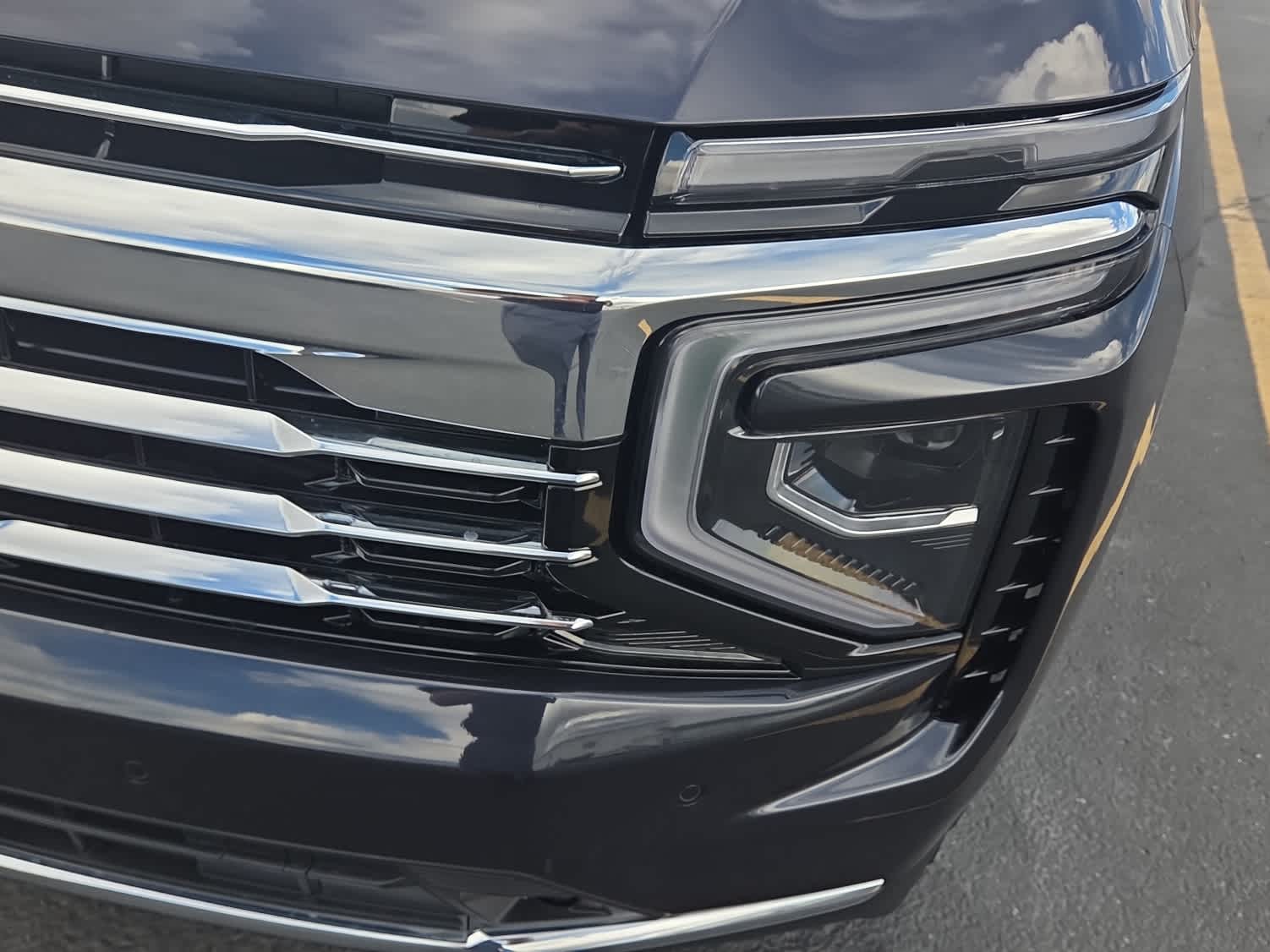 2026 Chevrolet Suburban LT - Photo 31