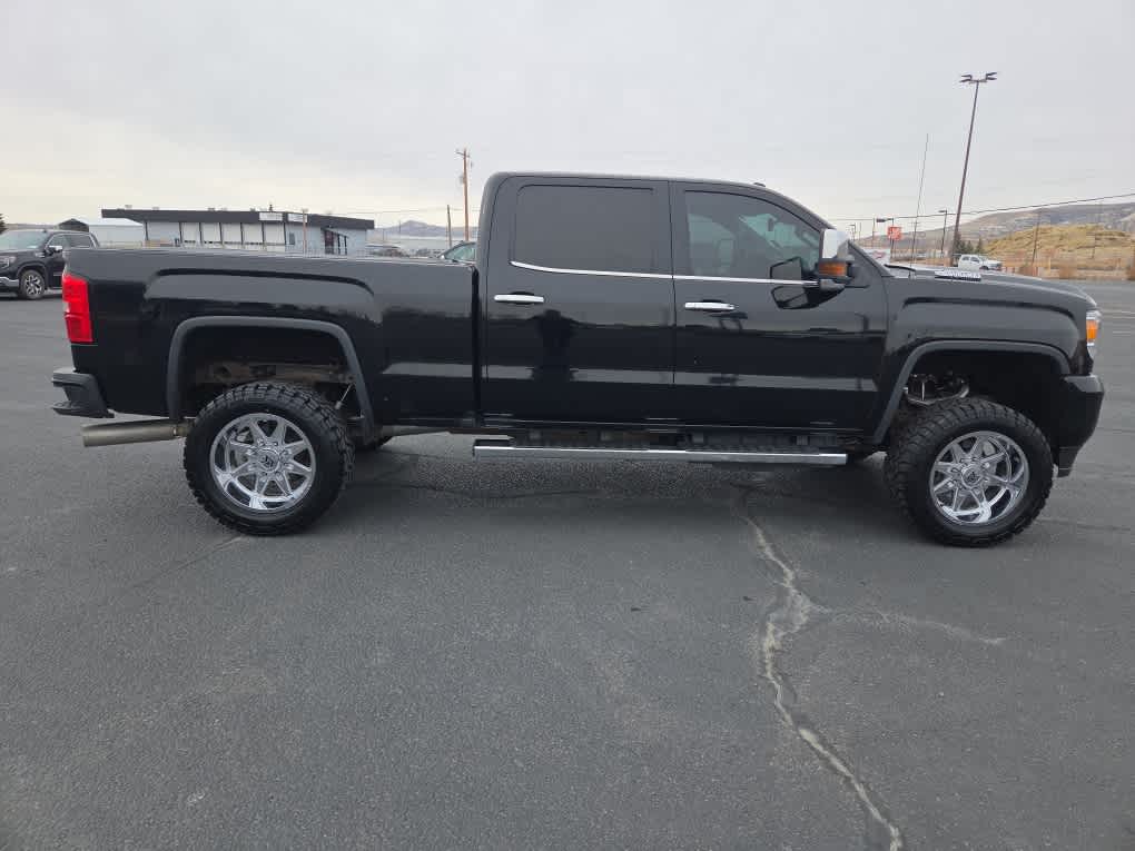 2019 GMC Sierra 2500 HD Denali