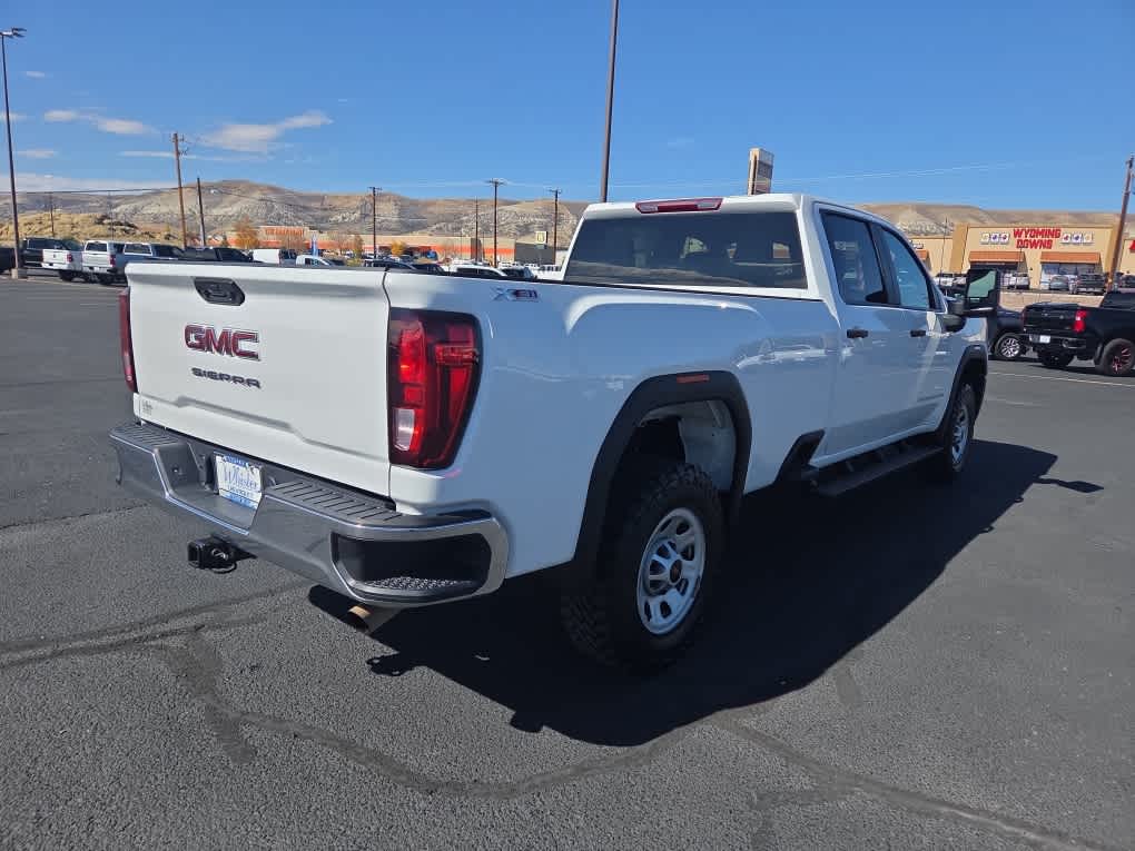 2024 GMC Sierra 3500 HD Pro