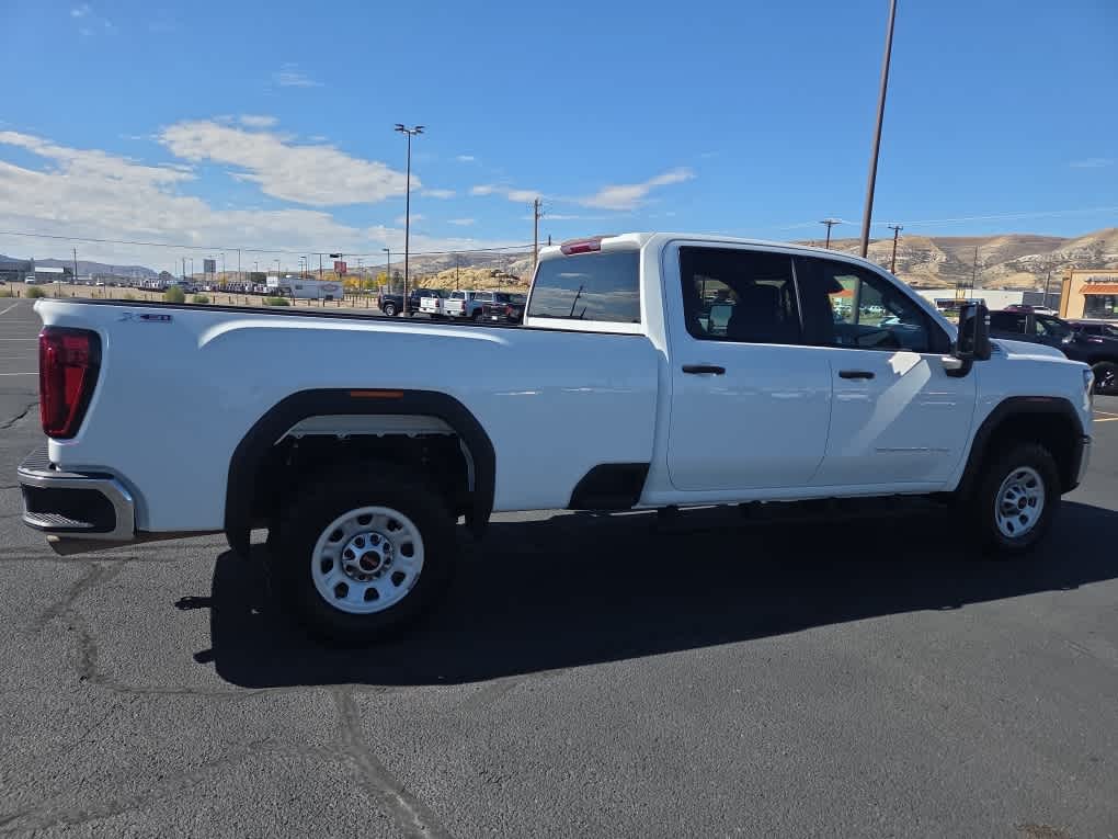 2024 GMC Sierra 3500 HD Pro