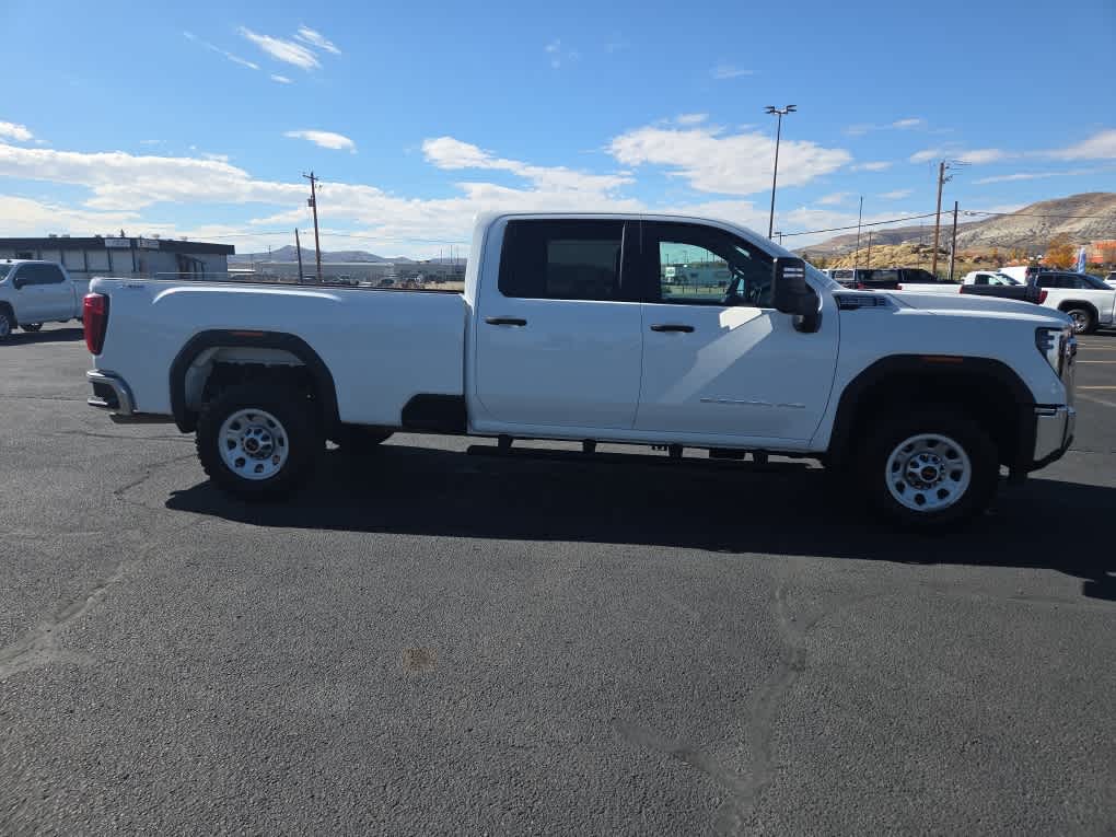 2024 GMC Sierra 3500 HD Pro