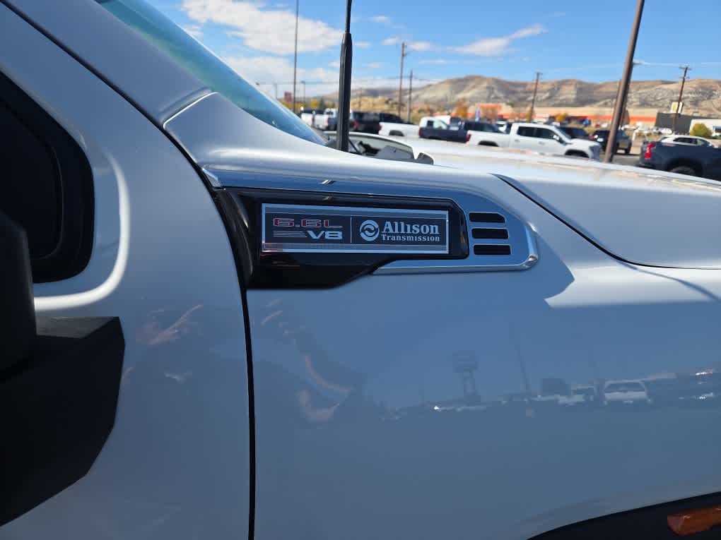 2024 GMC Sierra 3500 HD Pro