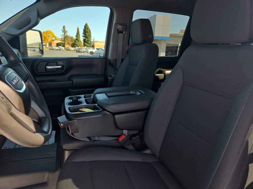 2024 GMC Sierra 3500 HD Pro