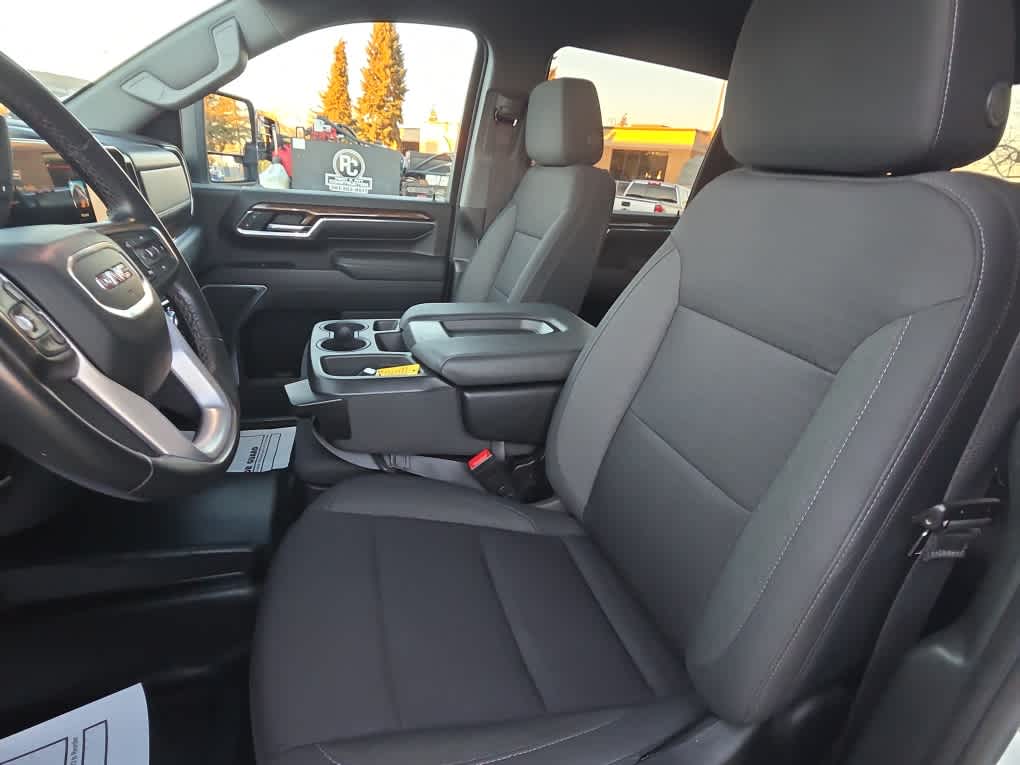 2024 GMC Sierra 3500 HD SLE