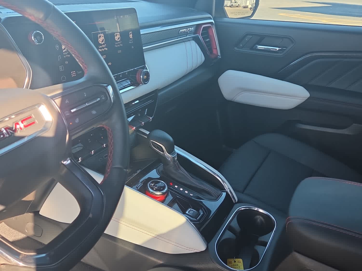 2023 GMC Canyon AT4X