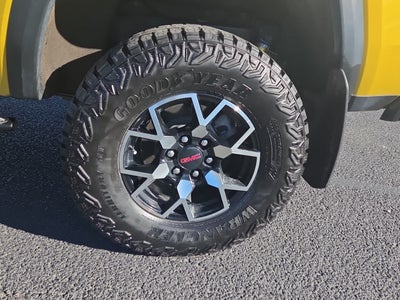 2023 GMC Canyon AT4X