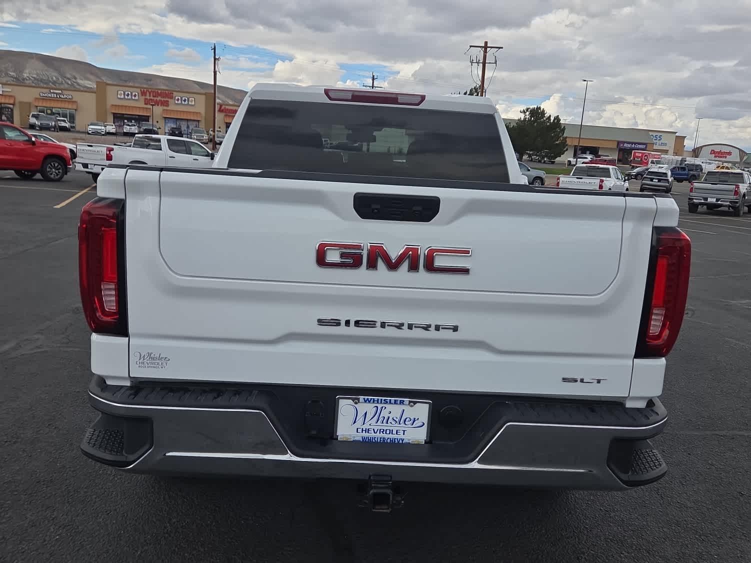 2024 GMC Sierra 1500 SLT