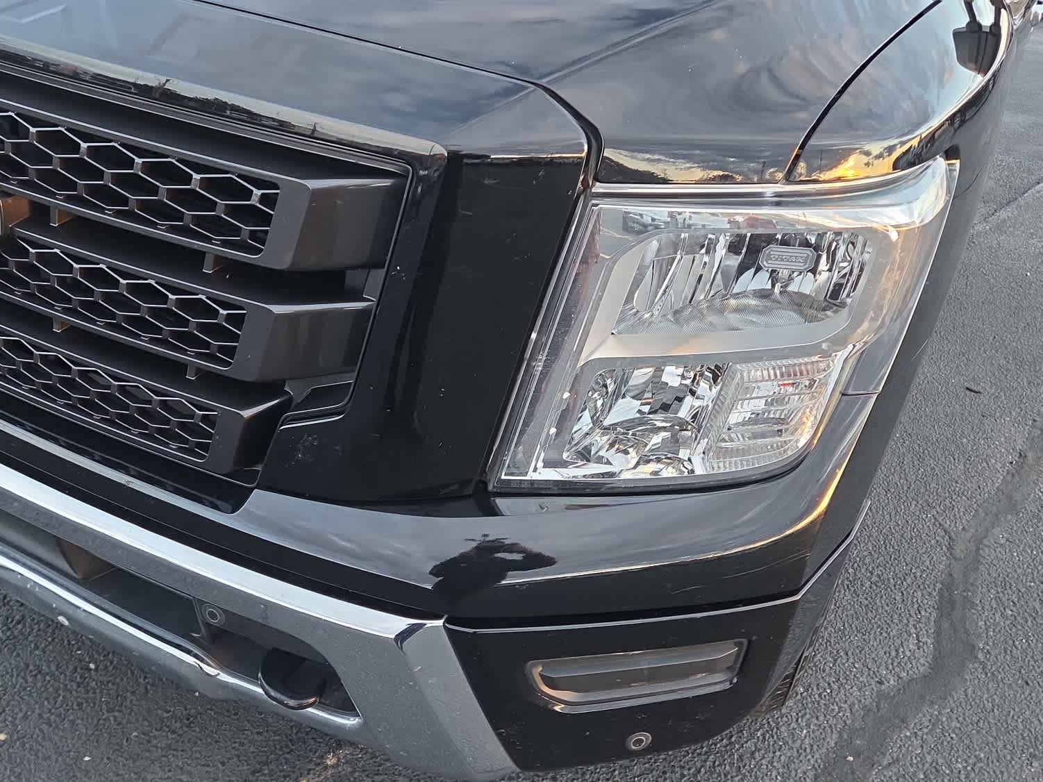 2020 Nissan TITAN Crew Cab SV 4x4