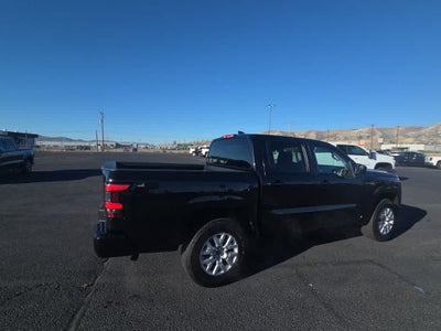 2023 Nissan Frontier Crew Cab SV 4x4