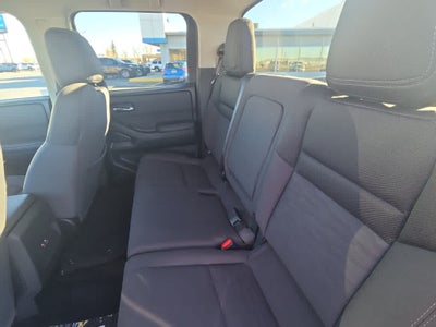 2023 Nissan Frontier Crew Cab SV 4x4