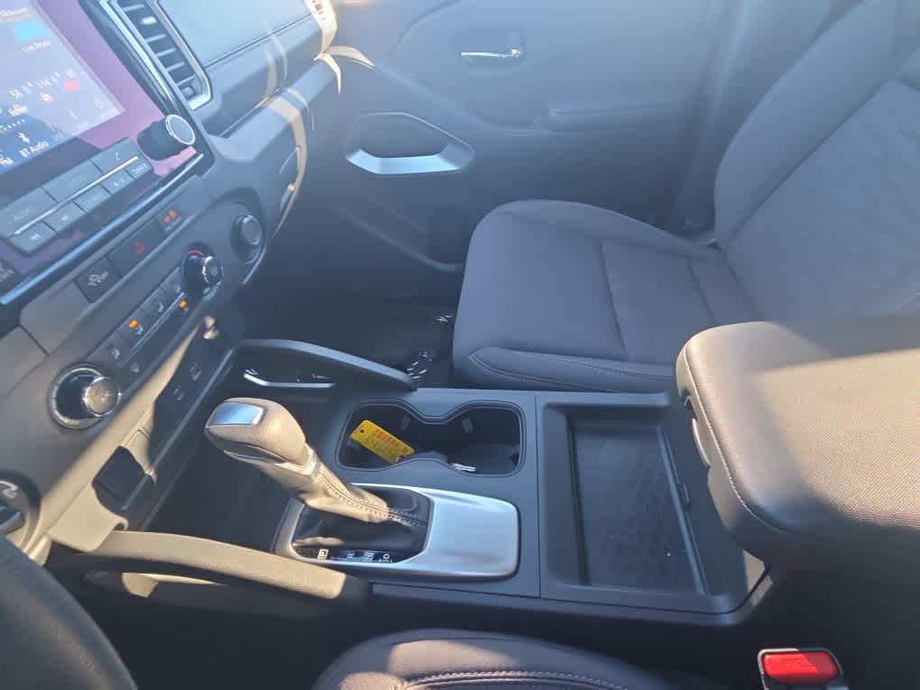 2023 Nissan Frontier Crew Cab SV 4x4