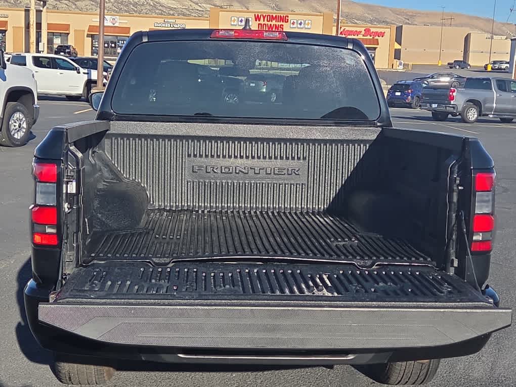 2023 Nissan Frontier Crew Cab SV 4x4