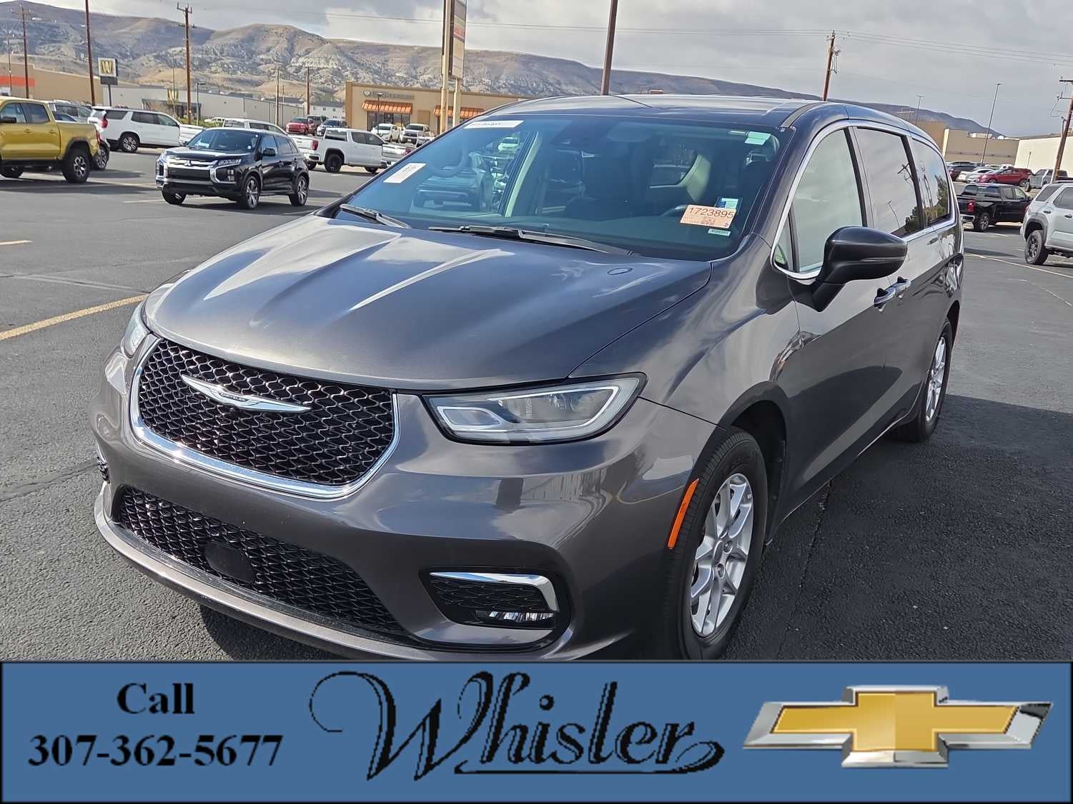 2023 Chrysler Pacifica Touring L