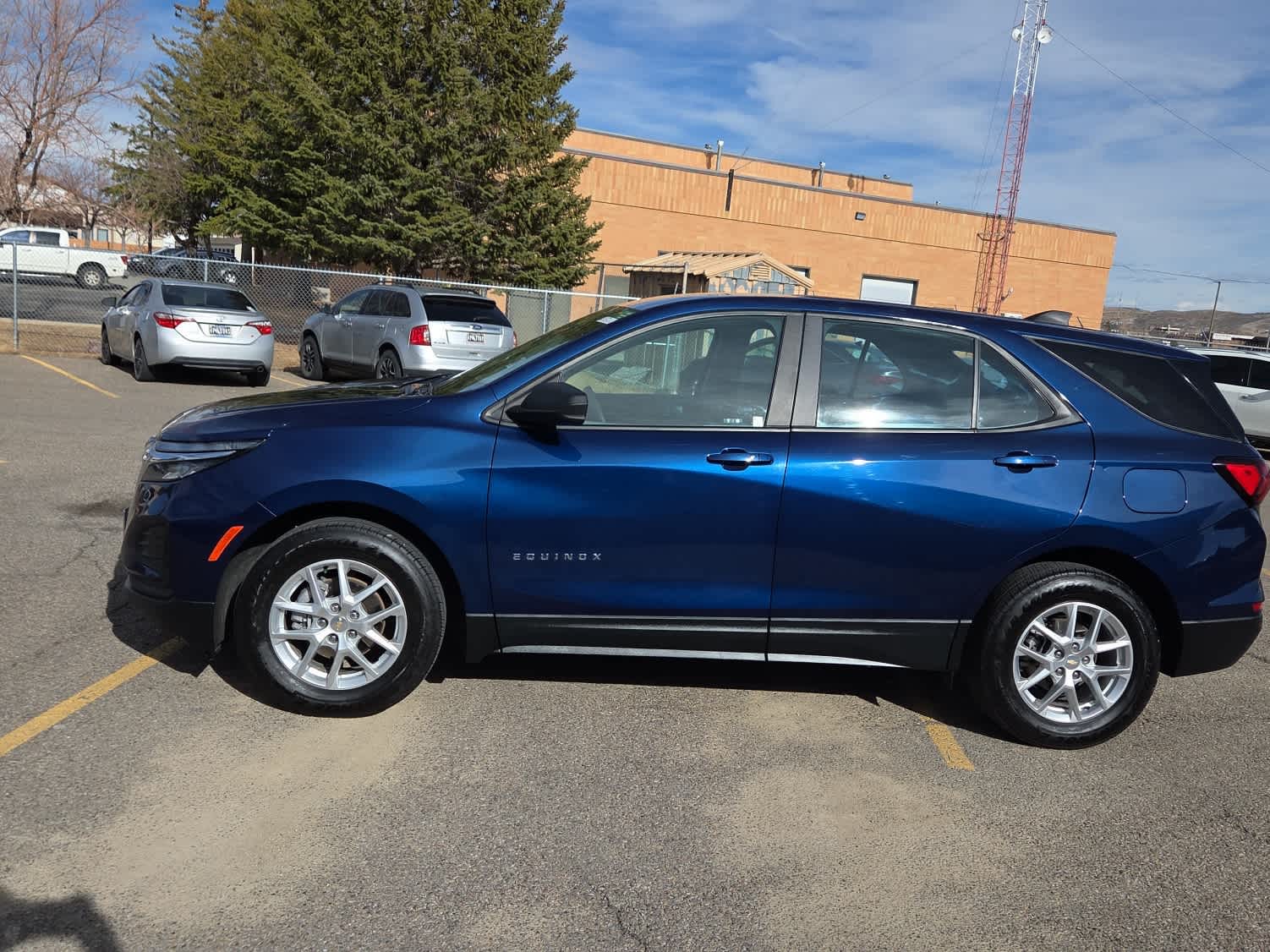 2022 Chevrolet Equinox LS