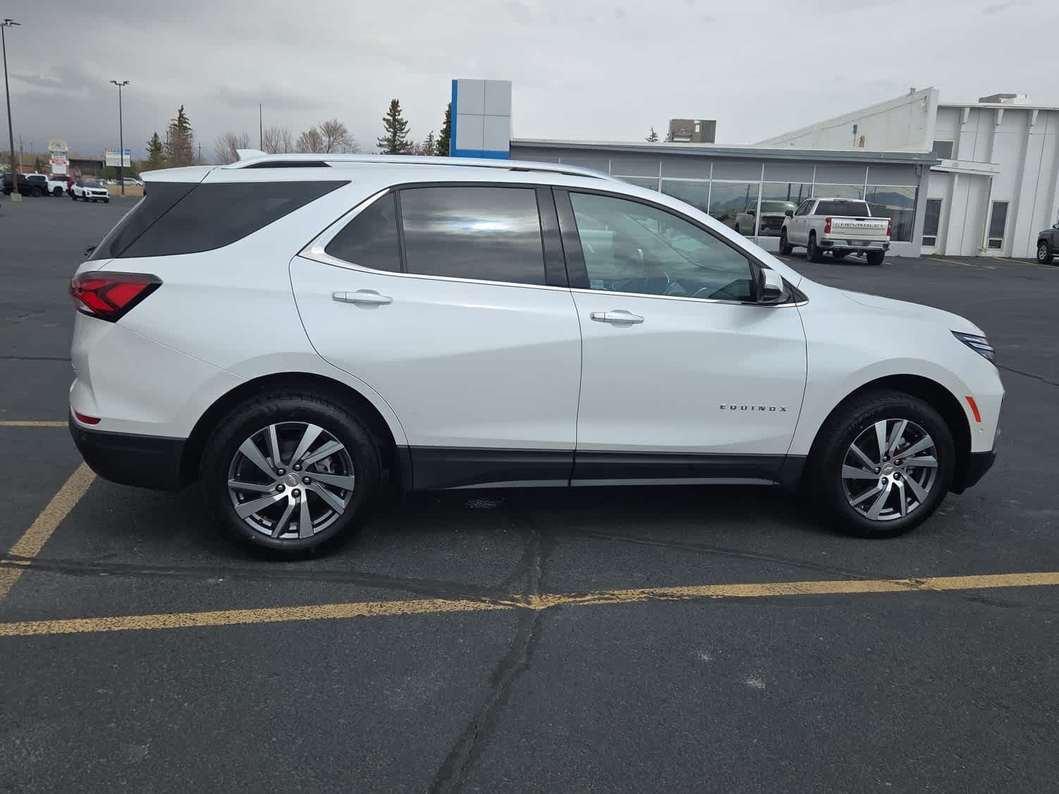 2024 Chevrolet Equinox Premier