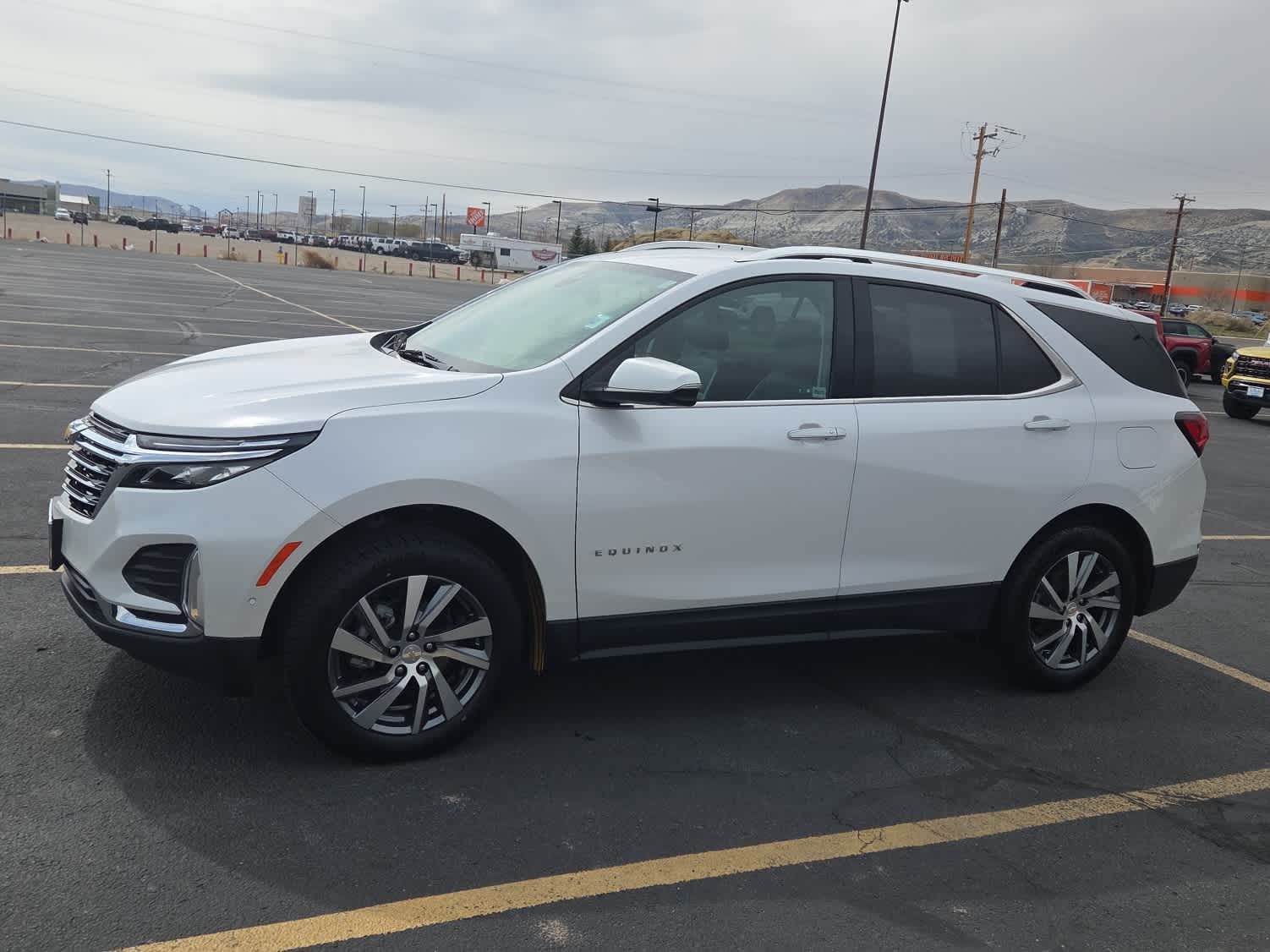 2024 Chevrolet Equinox Premier