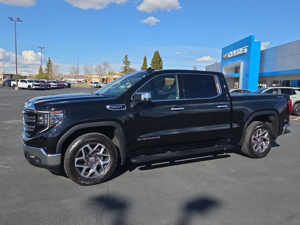 2023 GMC Sierra 1500 SLT