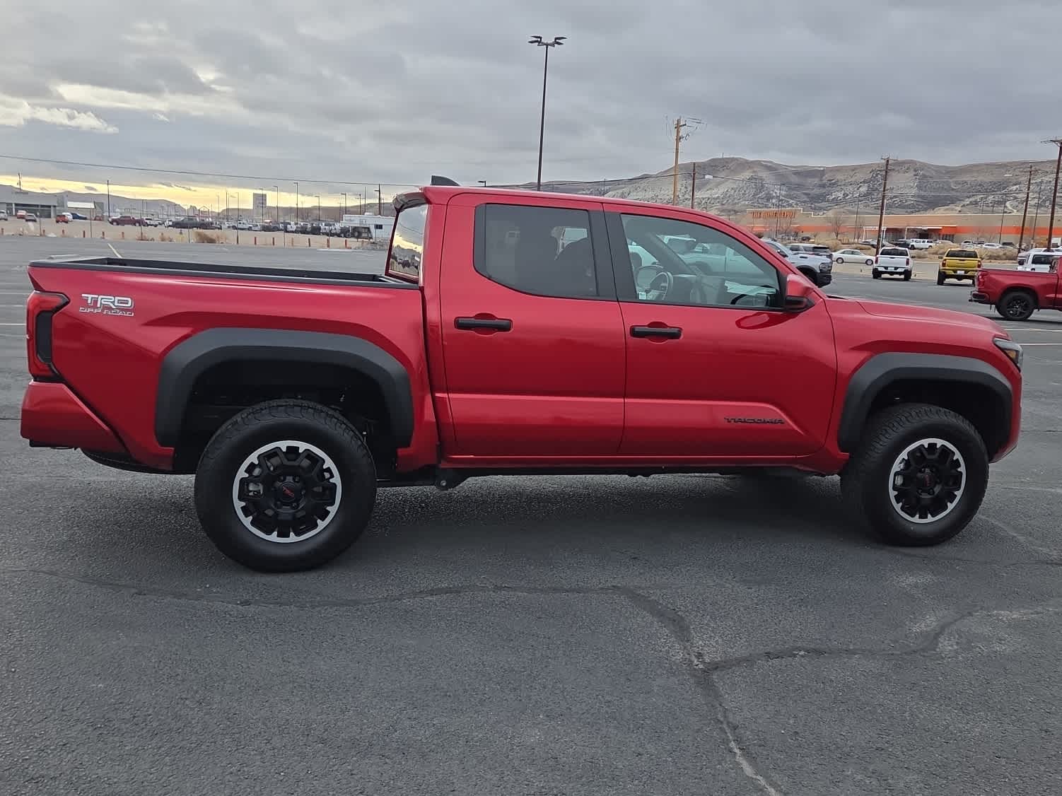 2024 Toyota Tacoma 4WD SR5