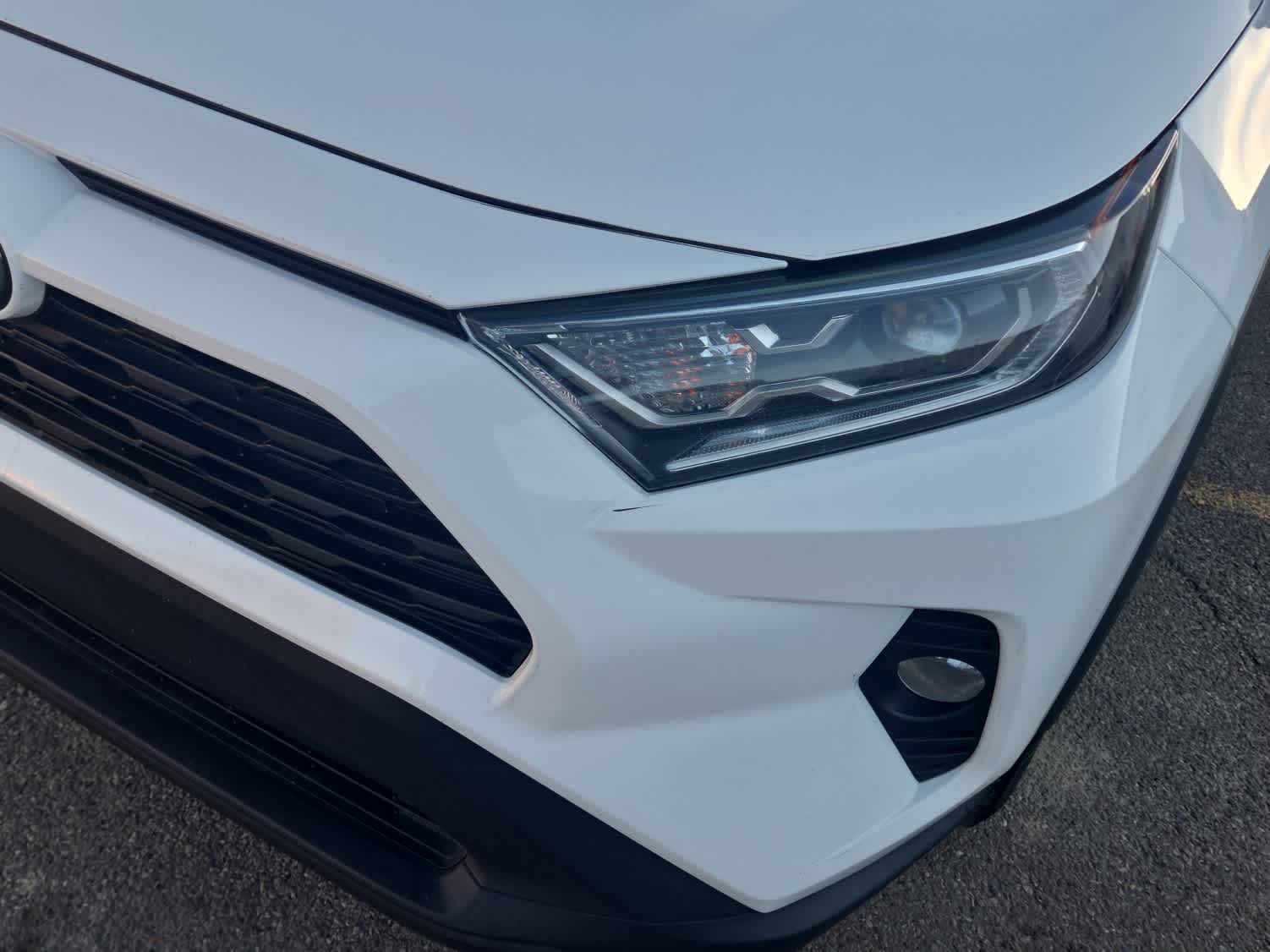2020 Toyota RAV4 Hybrid XLE