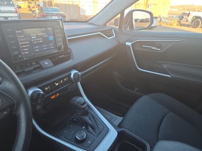 2020 Toyota RAV4 Hybrid XLE