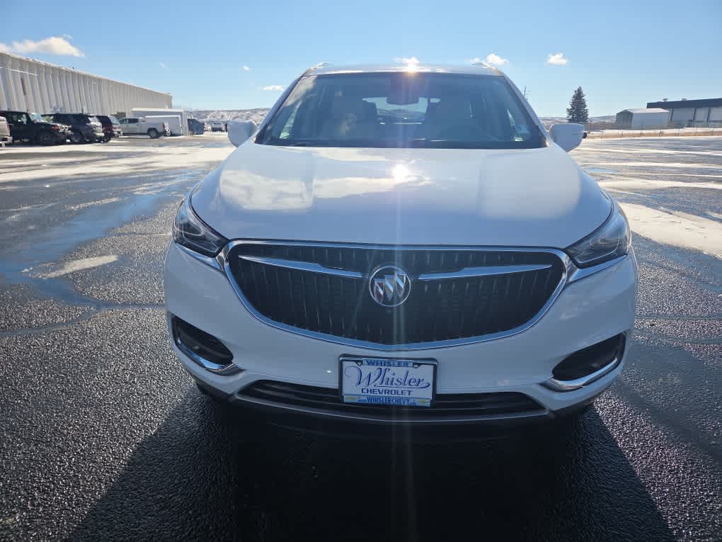 2020 Buick Enclave Essence