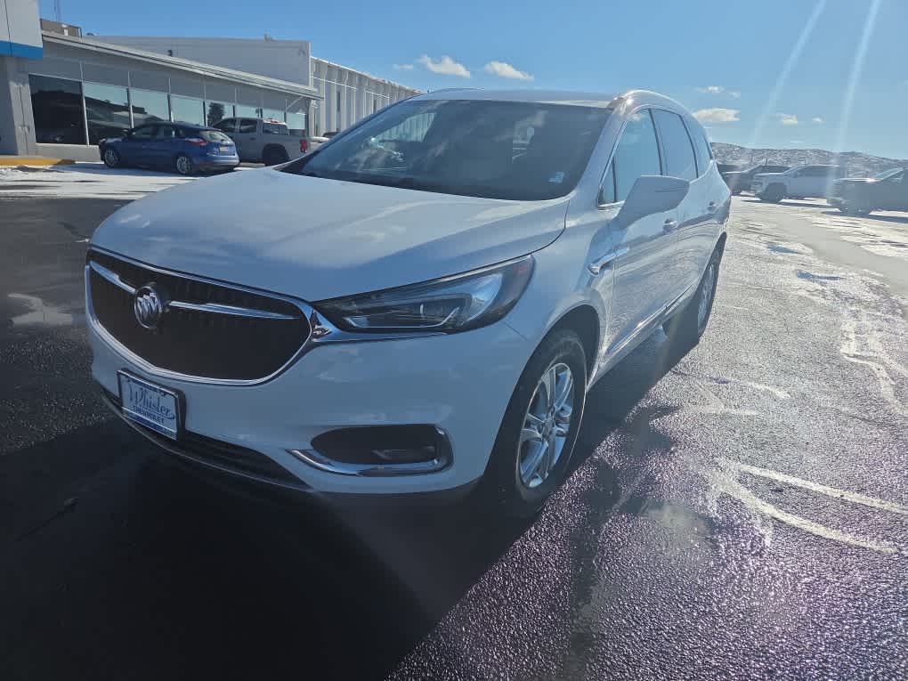 2020 Buick Enclave Essence