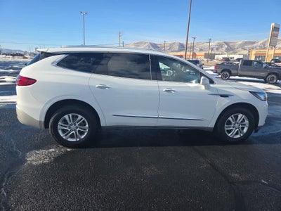 2020 Buick Enclave Essence
