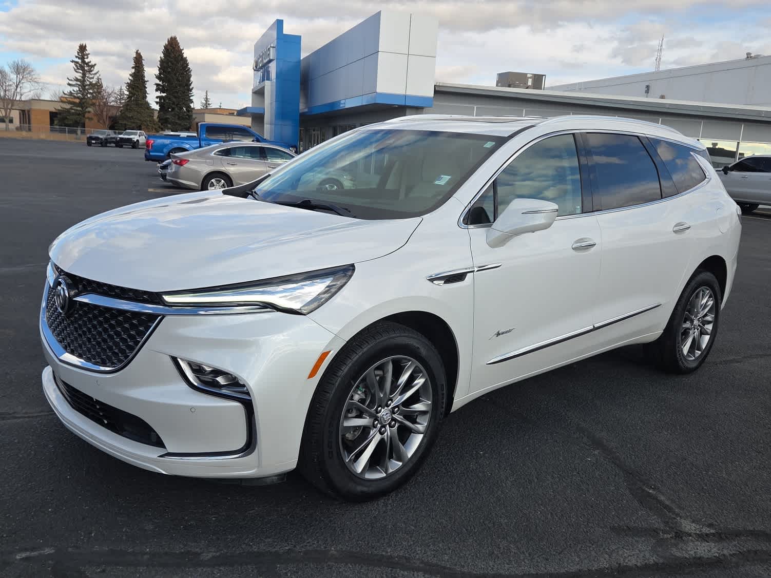 2024 Buick Enclave Avenir