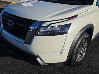 2024 Nissan Pathfinder SV 4WD