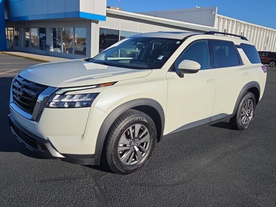 2024 Nissan Pathfinder SV 4WD