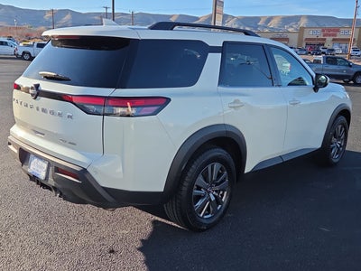 2024 Nissan Pathfinder SV 4WD