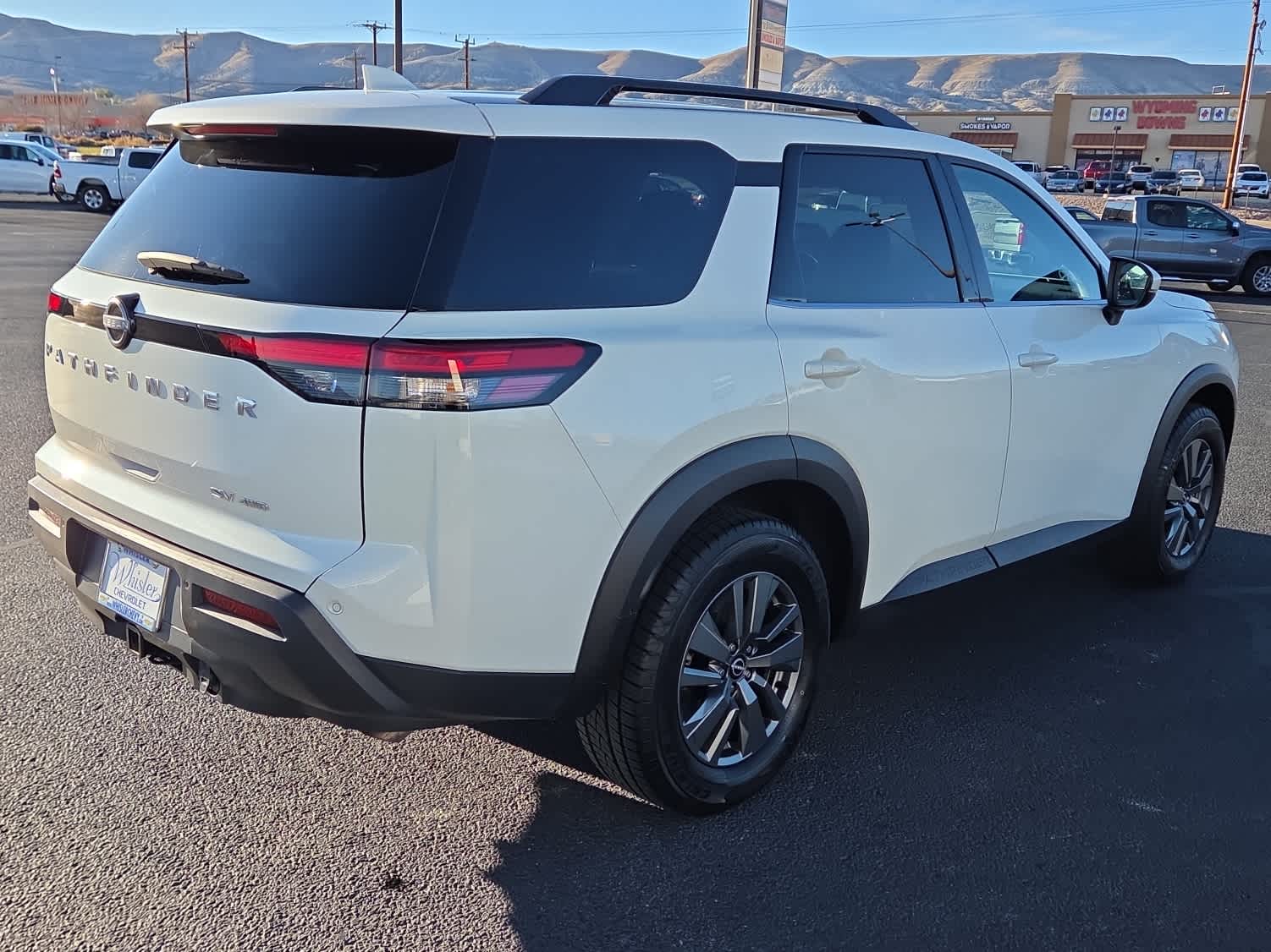 2024 Nissan Pathfinder SV 4WD