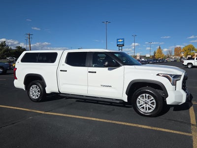 2024 Toyota Tundra 4WD SR5