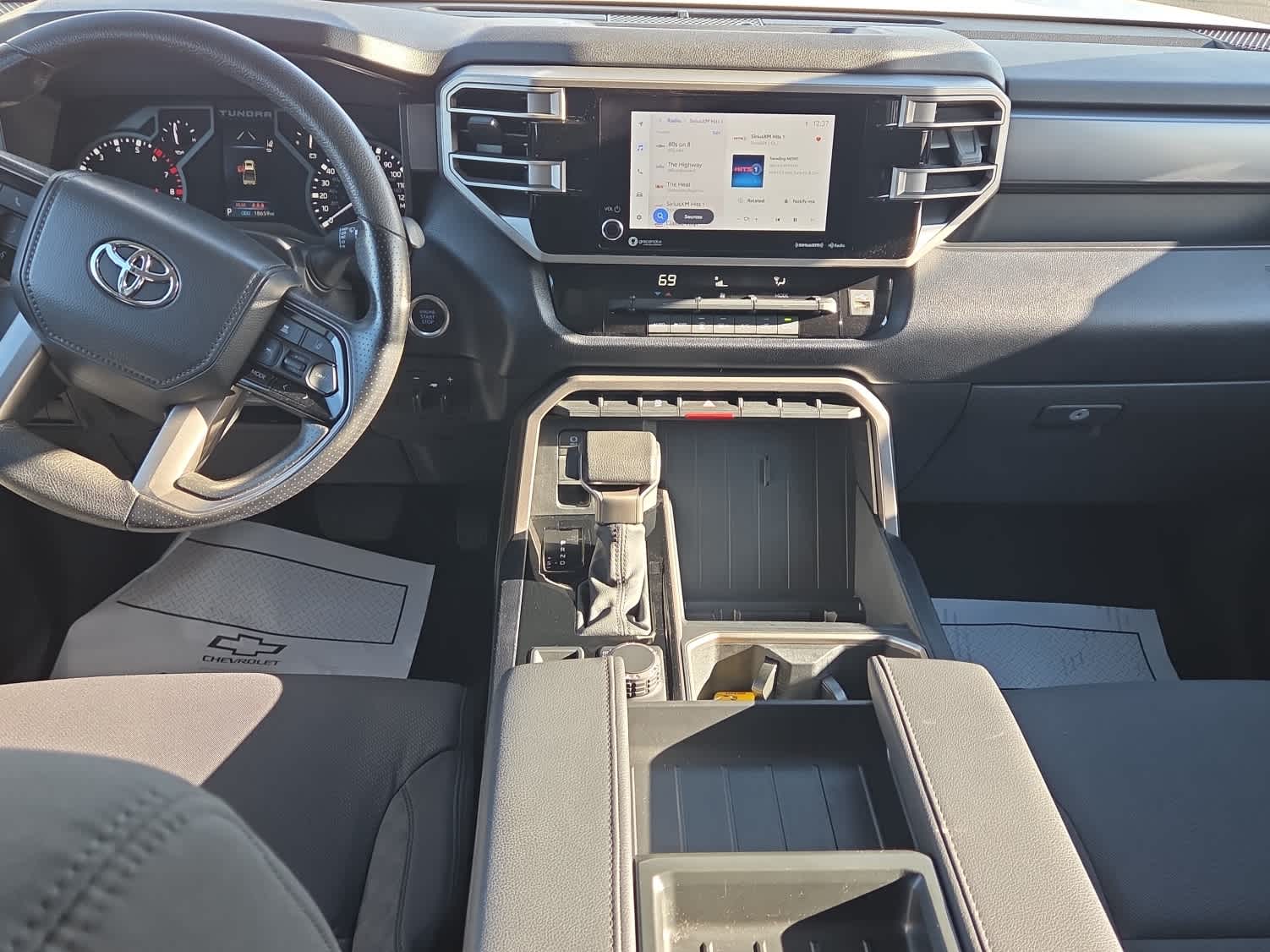 2024 Toyota Tundra 4WD SR5