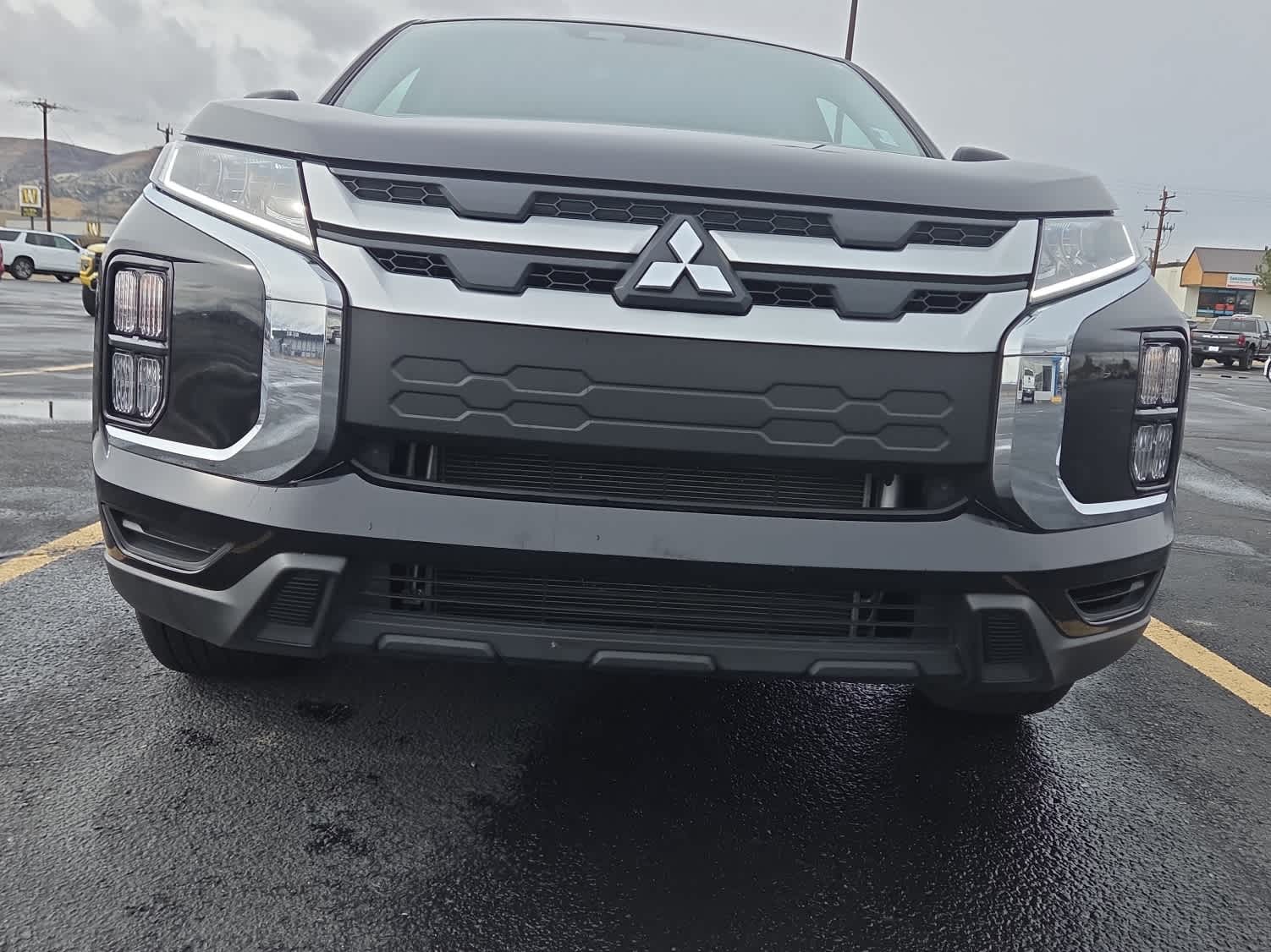 2025 Mitsubishi Outlander Sport S