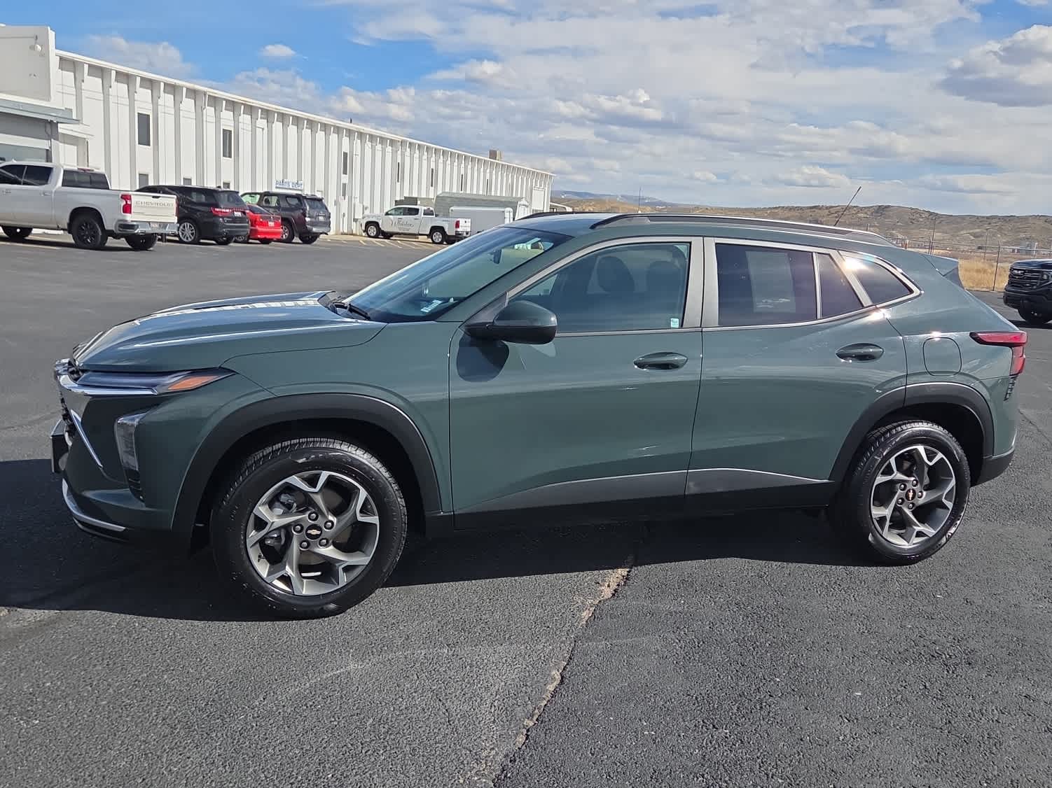 2025 Chevrolet Trax LT